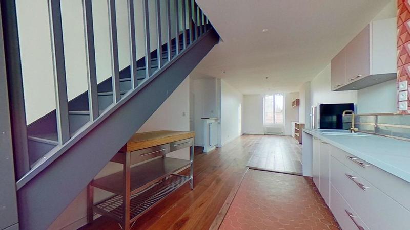 Appartement - 84 m² - 4 pièces