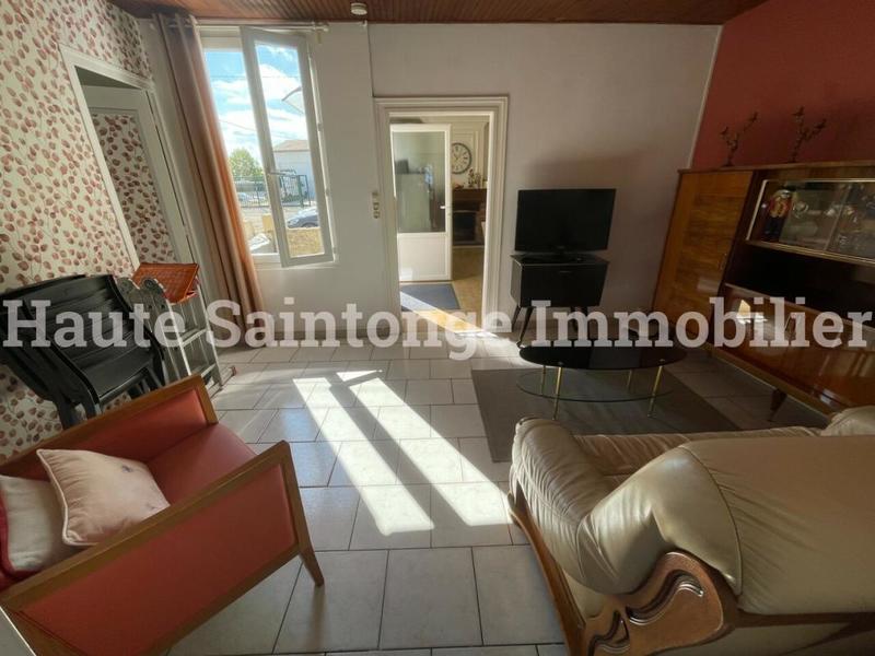 Maison de village - 70 m² - 3 pièces