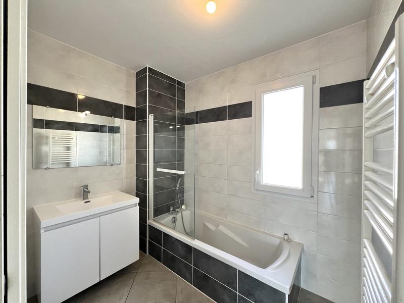 Appartement - 72 m² - 3 pièces