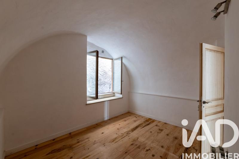 Maison de ville - 82 m² - 4 pièces