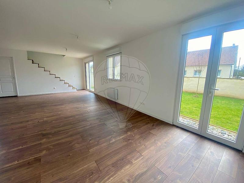 Maison - 116 m² - 4 pièces