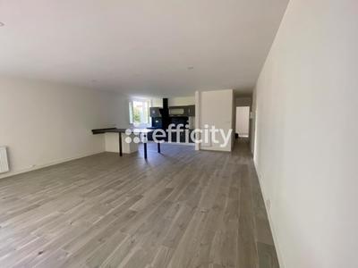 Appartement - 85 m² - 3 pièces