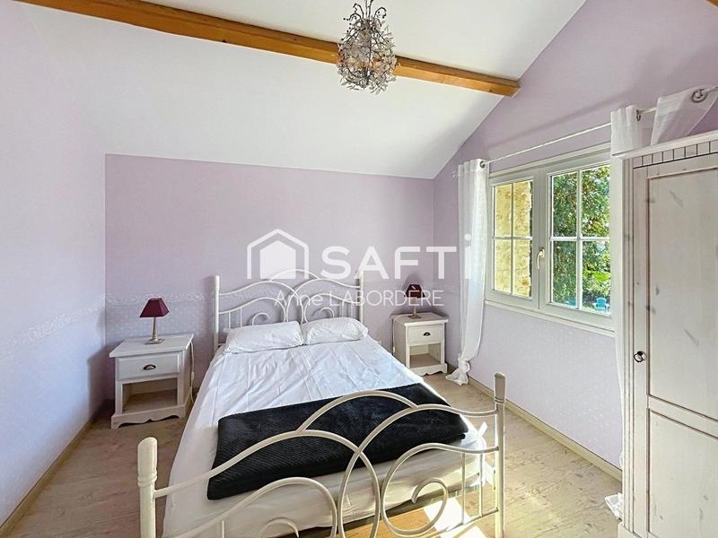 Maison - 208 m² - 8 pièces