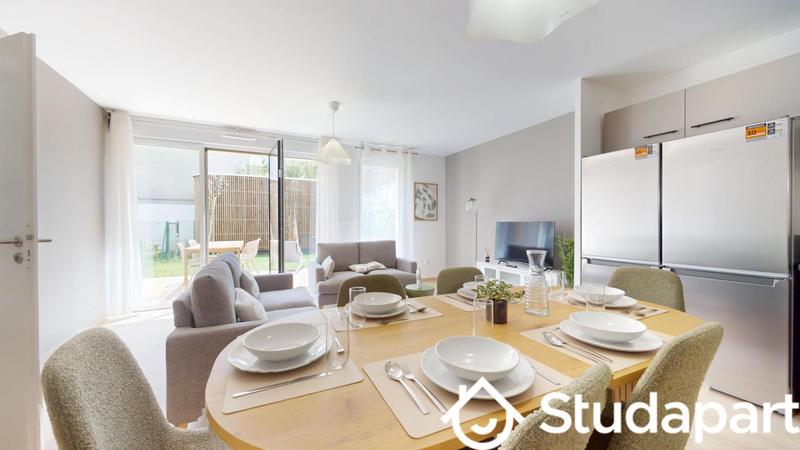 Chambre - 15 m² - 1 pièce