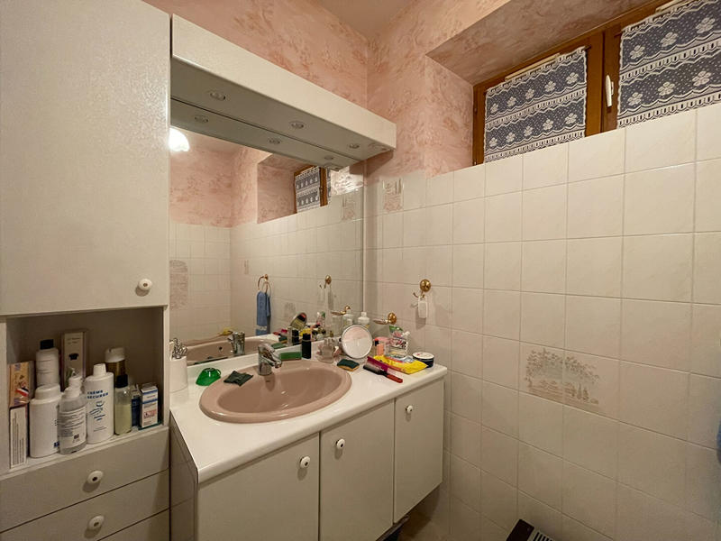 Maison de village - 200 m² - 9 pièces