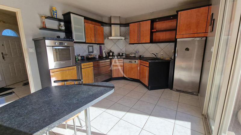 Maison - 125 m² - 5 pièces