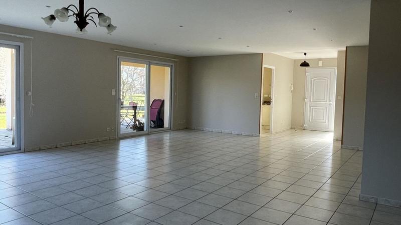 Maison - 181 m² - 5 pièces