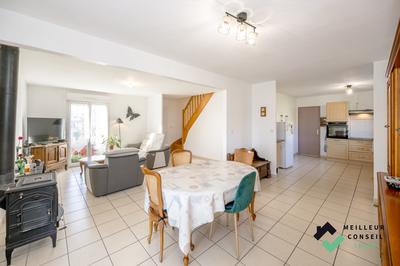 Maison - 92 m² - 4 pièces