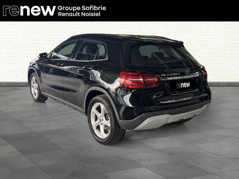 Mercedes Gla Business 200 d 7-G Dct Edition