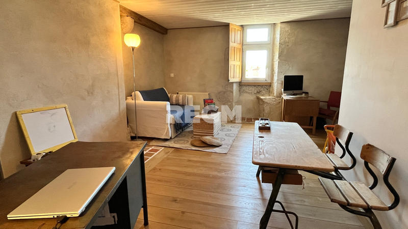 Maison - 185 m² - 7 pièces