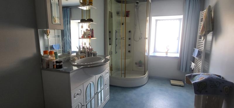 Maison ancienne - 203 m² - 7 pièces