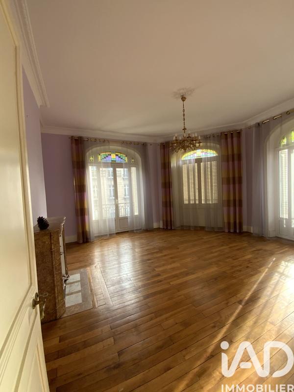 Appartement - 155 m² - 5 pièces