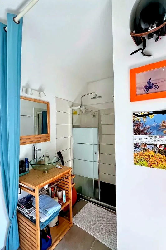 Maison - 240 m² - 8 pièces