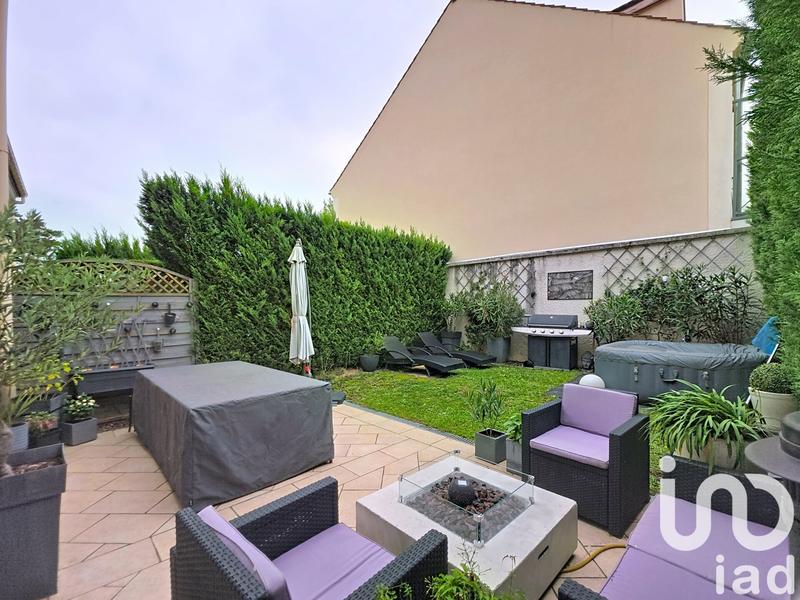 Maison - 85 m² - 5 pièces