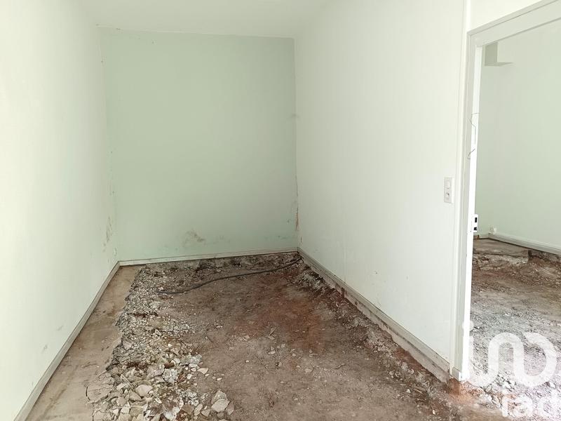 Maison - 196 m² - 7 pièces