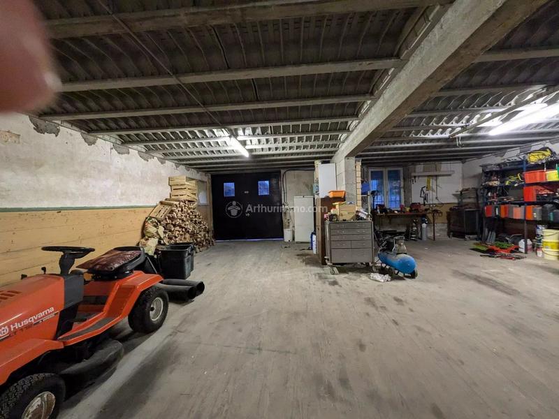 Maison - 205 m² - 5 pièces