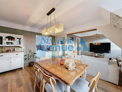 Appartement - 82 m² - 4 pièces