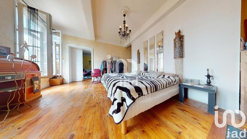 Appartement - 167 m² - 5 pièces