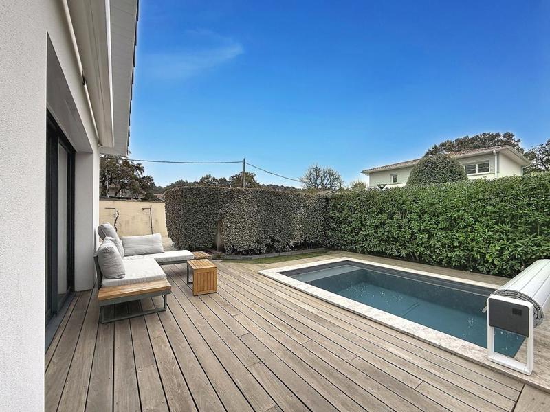 Villa - 136 m² - 5 pièces