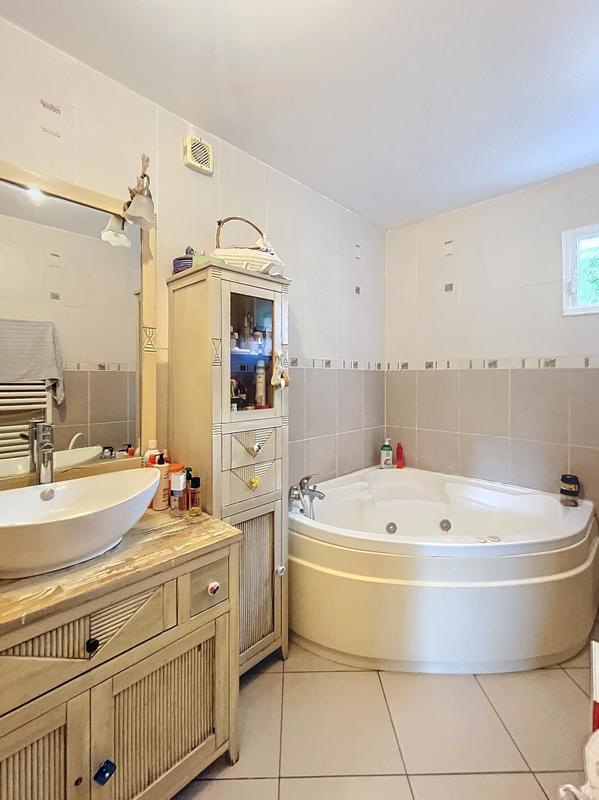 Maison - 172 m² - 6 pièces