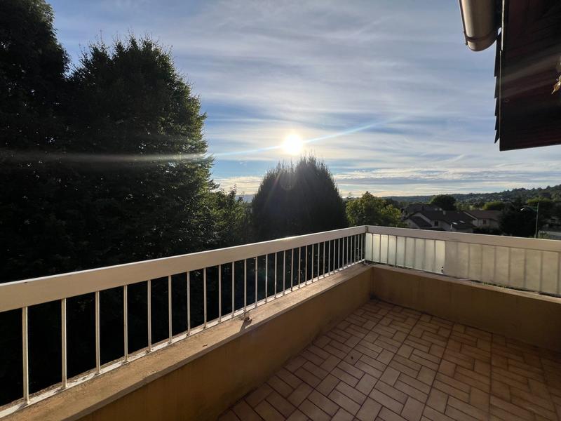 Appartement - 77 m² - 4 pièces