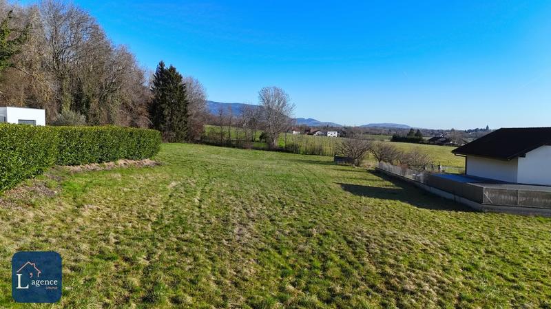 Terrain - 831 m²
