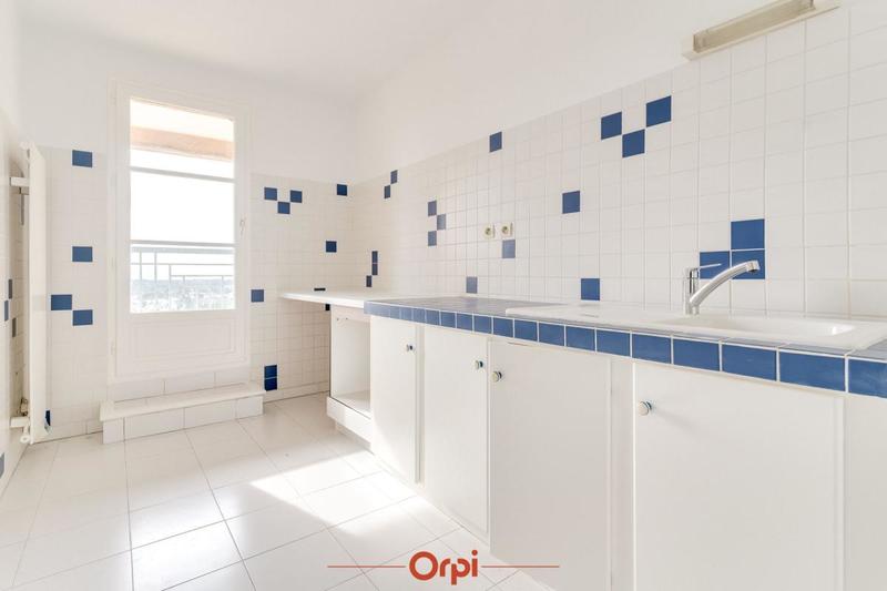 Appartement - 77 m² - 3 pièces