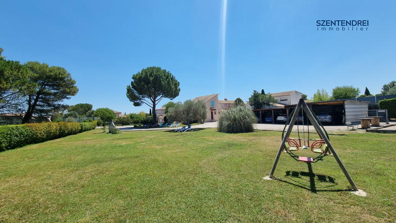 Villa - 410 m² - 15 pièces