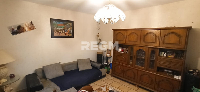 Maison - 136 m² - 8 pièces