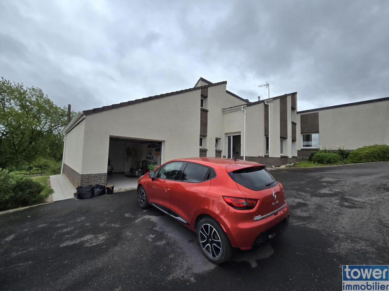 Maison - 160 m² - 9 pièces