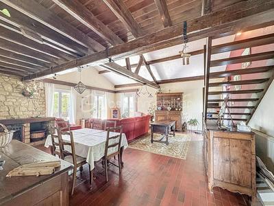 Maison d'architecte - 160 m² - 7 pièces