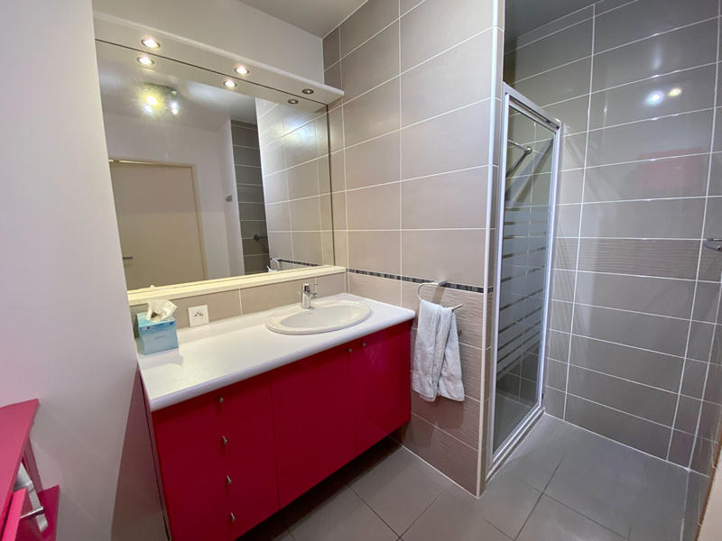 Appartement - 95 m² - 3 pièces