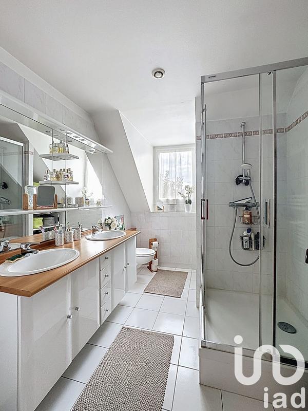 Maison - 150 m² - 7 pièces