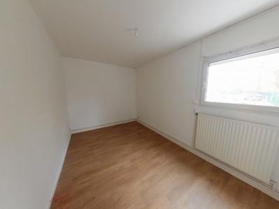 Appartement - 79 m² - 4 pièces