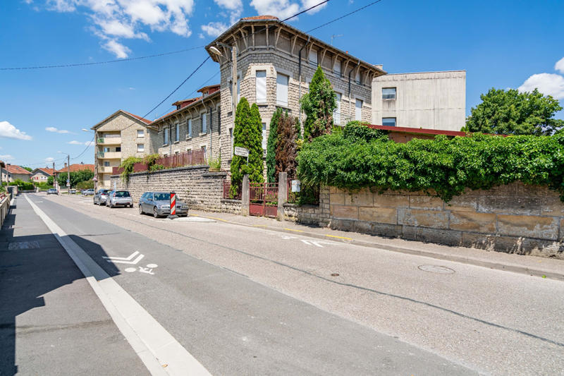 Immeuble - 2 620 m²