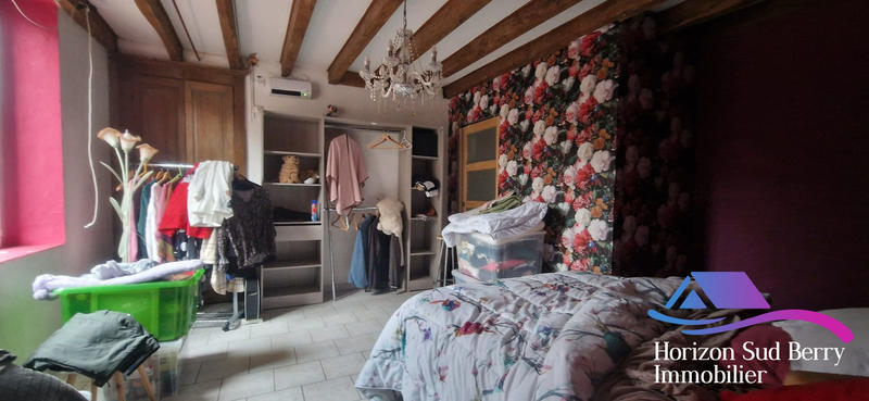 Maison - 426 m² - 11 pièces