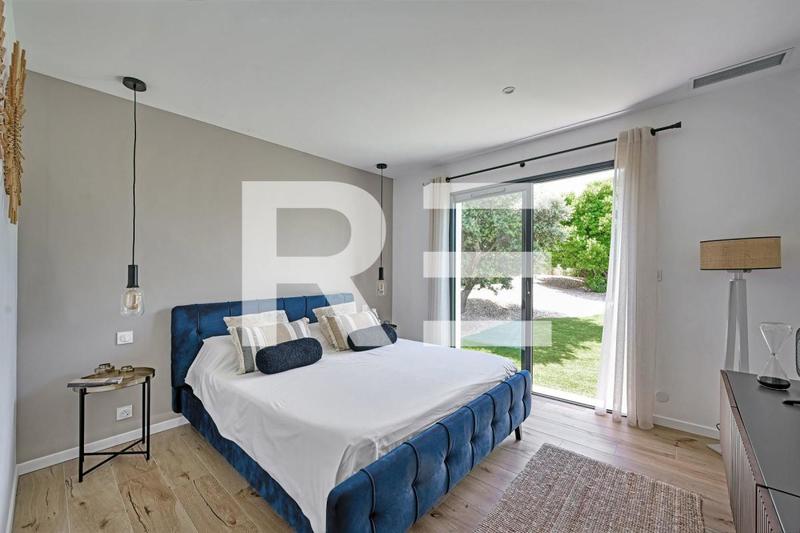 Maison - 167 m² - 6 pièces