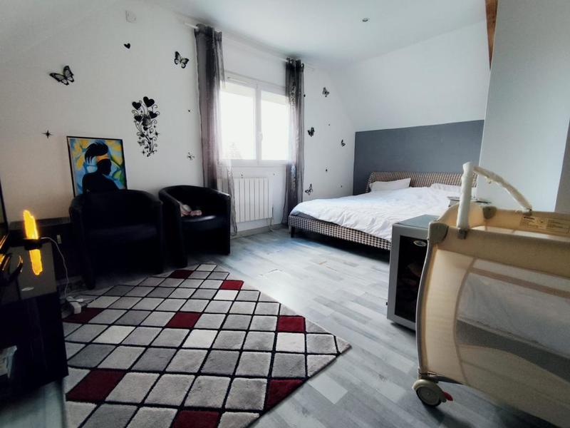 Pavillon - 110 m² - 5 pièces