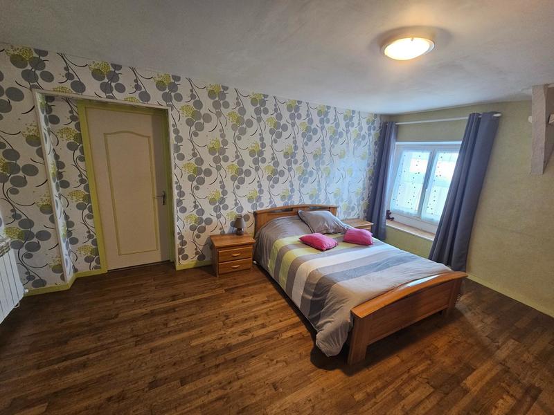 Maison - 267 m² - 11 pièces