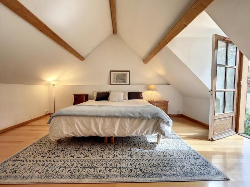 Propriété - 200 m² - 7 pièces