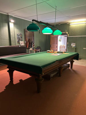 Maison - 230 m² - 10 pièces