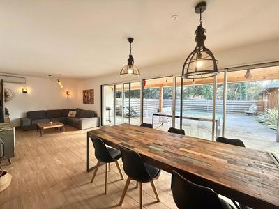 Maison - 127 m² - 6 pièces