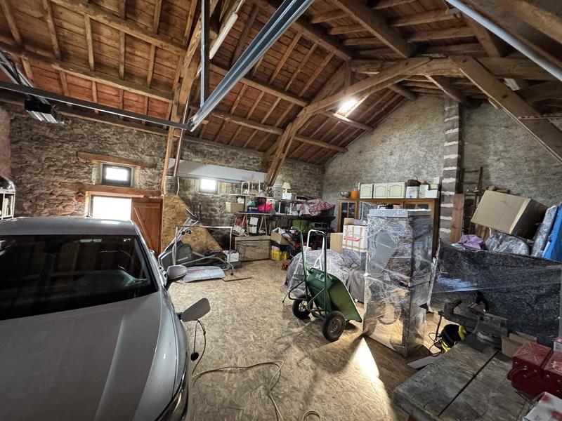 Corps de ferme - 145 m² - 5 pièces