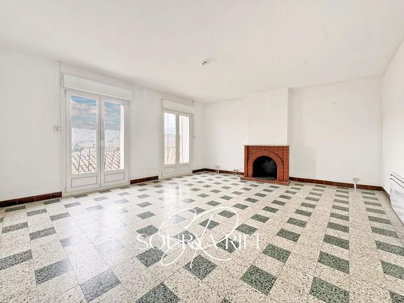 Maison - 92 m² - 4 pièces