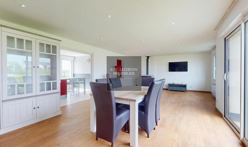 Maison - 141 m² - 6 pièces