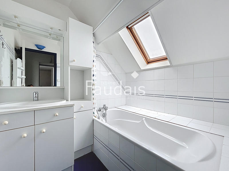 Maison - 70 m² - 4 pièces