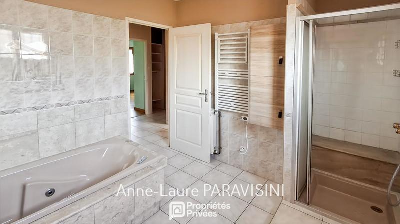 Maison - 124 m² - 5 pièces