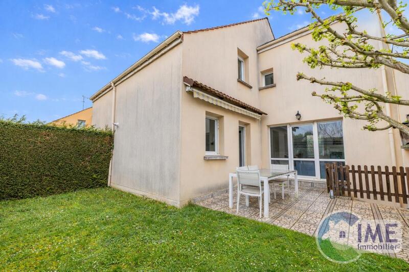 Maison - 85 m² - 4 pièces
