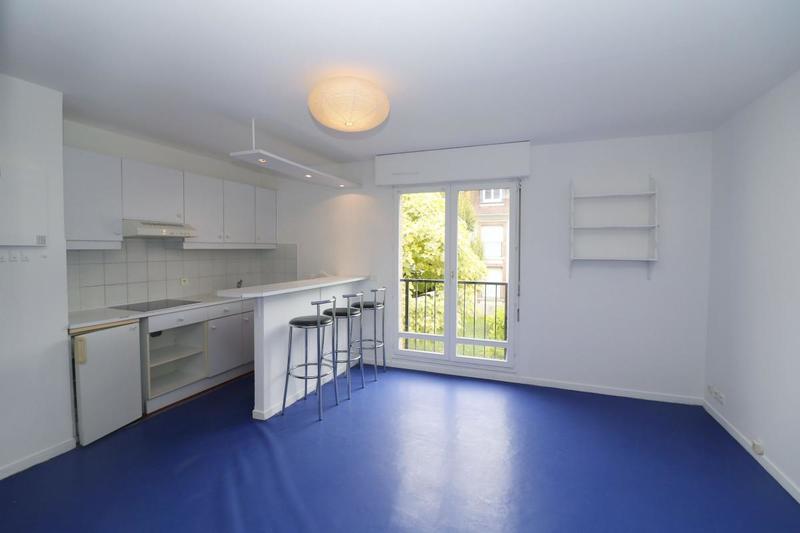 Studio - 25 m² - 1 pièce