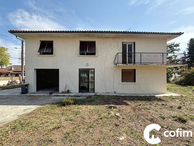 Maison - 150 m² - 7 pièces